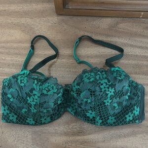 Green lace Adore Me demi bra, never worn